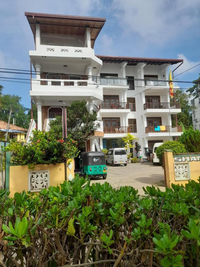 Shanika Beach Inn Tangalle Eksteriør billede