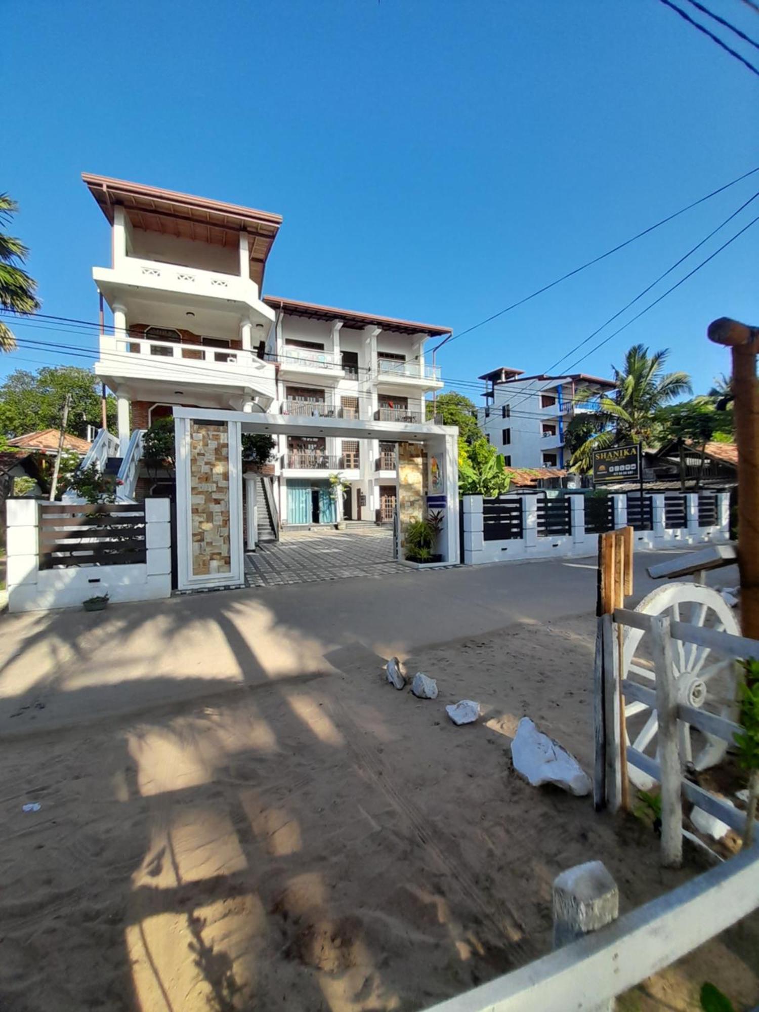 Shanika Beach Inn Tangalle Eksteriør billede