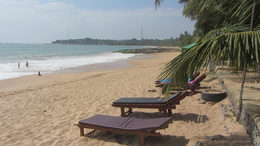Shanika Beach Inn Tangalle Eksteriør billede