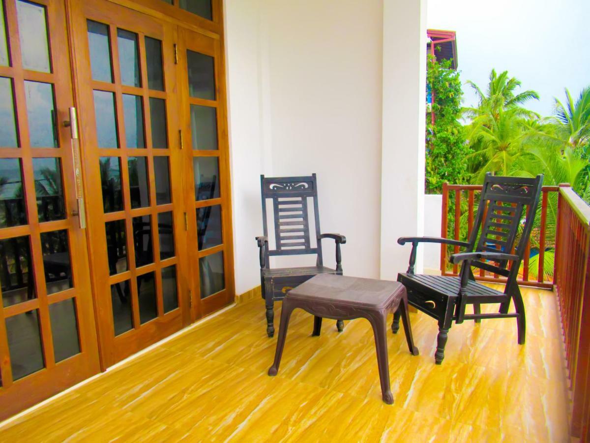 Shanika Beach Inn Tangalle Eksteriør billede