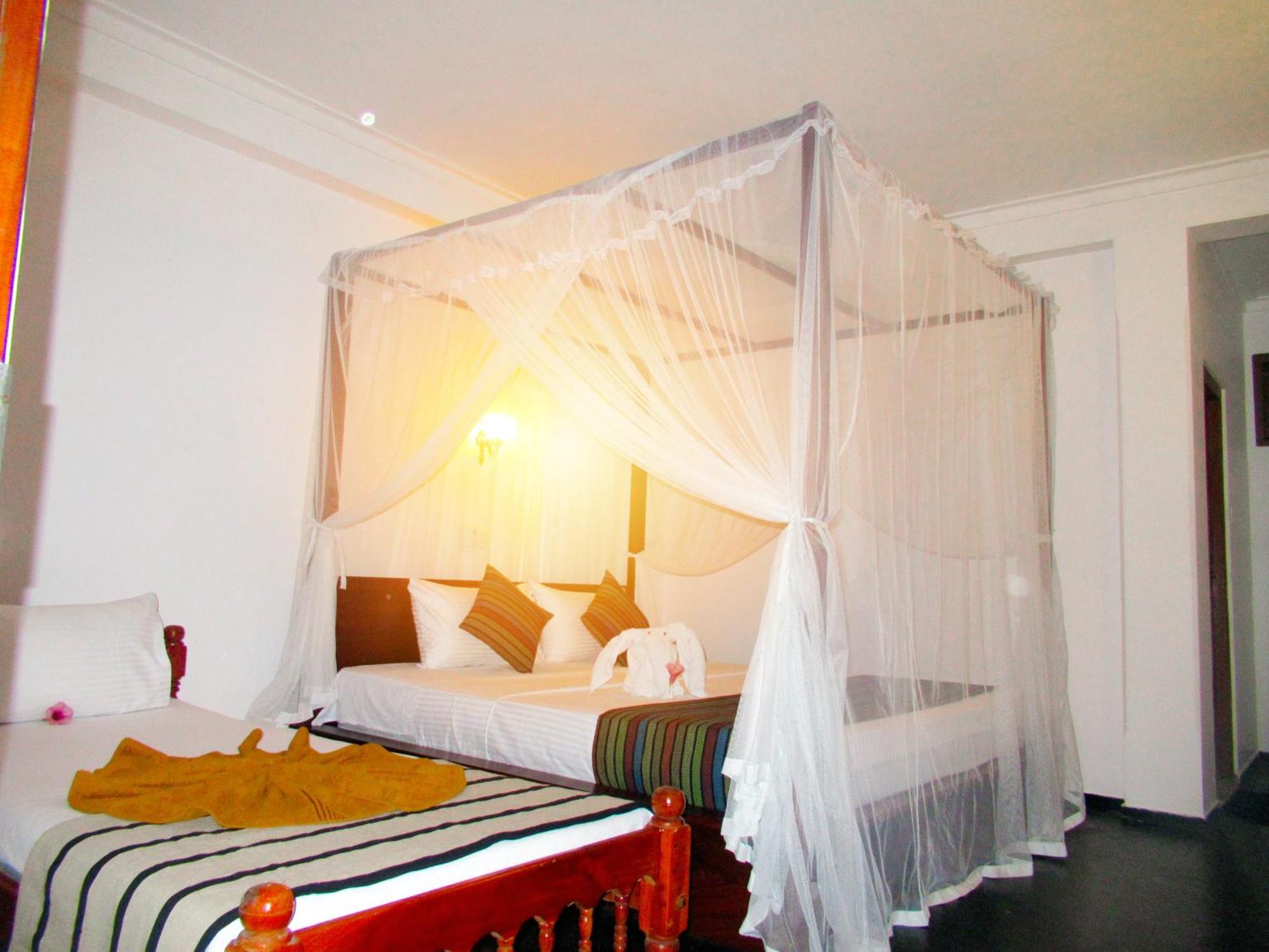 Shanika Beach Inn Tangalle Eksteriør billede